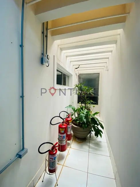 Sala Comercial para alugar, 120m2 em Barbosa, Marilia - SP - imagem 5 Foto 5 de Sala Comercial para alugar, 120m2 em Barbosa, Marilia - SP