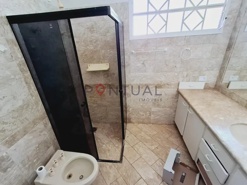 Foto 4 de Casa com 4 quartos para alugar em Jardim Maria Izabel, Marilia - SP