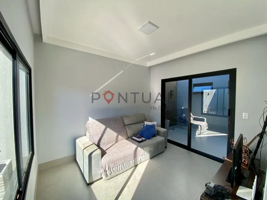 Foto 5 de Casa com 3 quartos à venda, 187m2 em Sérgio Roim (Padre Nóbrega), Marilia - SP