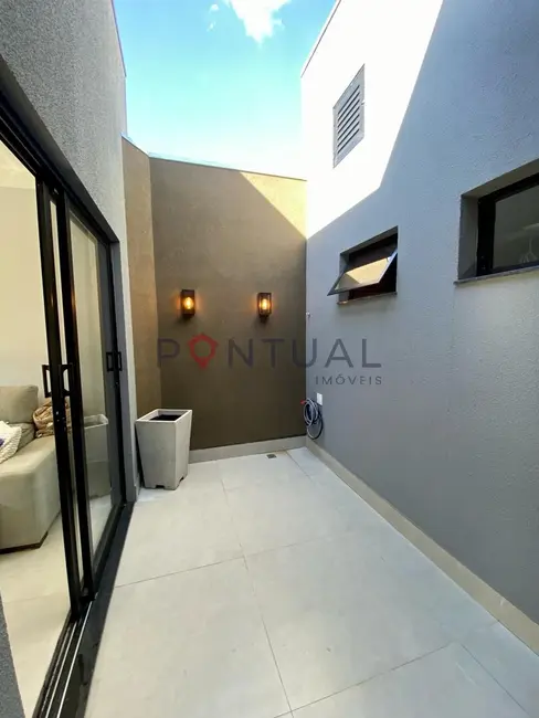 Foto 9 de Casa com 3 quartos à venda, 187m2 em Sérgio Roim (Padre Nóbrega), Marilia - SP