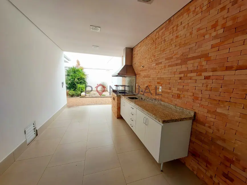 Foto 7 de Casa com 3 quartos para alugar, 216m2 em Parque das Esmeraldas II, Marilia - SP