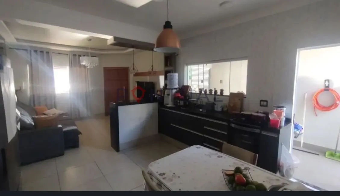 Foto 2 de Casa com 3 quartos à venda, 170m2 em Jardim Morumbi, Marilia - SP