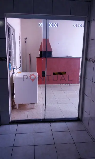 Foto 8 de Casa com 3 quartos à venda, 140m2 em Núcleo Habitacional Presidente Jânio da Silva Quadros, Marilia - SP