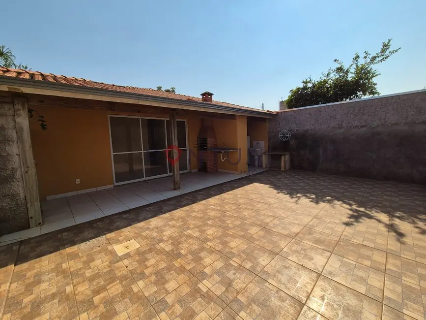 Foto 3 de Casa de Condomínio com 3 quartos à venda, 90m2 em Jardim Esmeralda, Marilia - SP