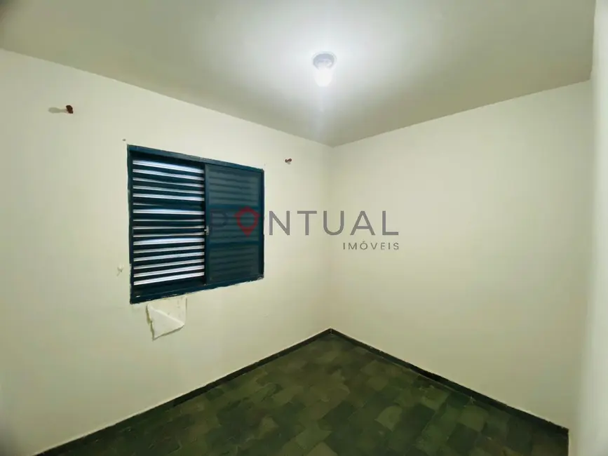 Apartamento com 2 quartos para alugar, 45m2 em Jardim Araxá, Marilia - SP - imagem 5 Foto 5 de Apartamento com 2 quartos para alugar, 45m2 em Jardim Araxá, Marilia - SP