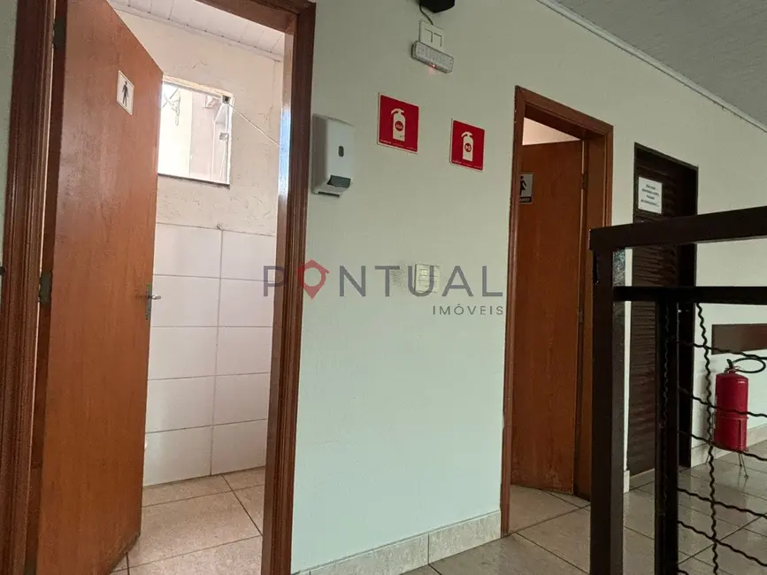 Sala Comercial para alugar, 450m2 em Jardim América, Marilia - SP - imagem 9 Foto 9 de Sala Comercial para alugar, 450m2 em Jardim América, Marilia - SP