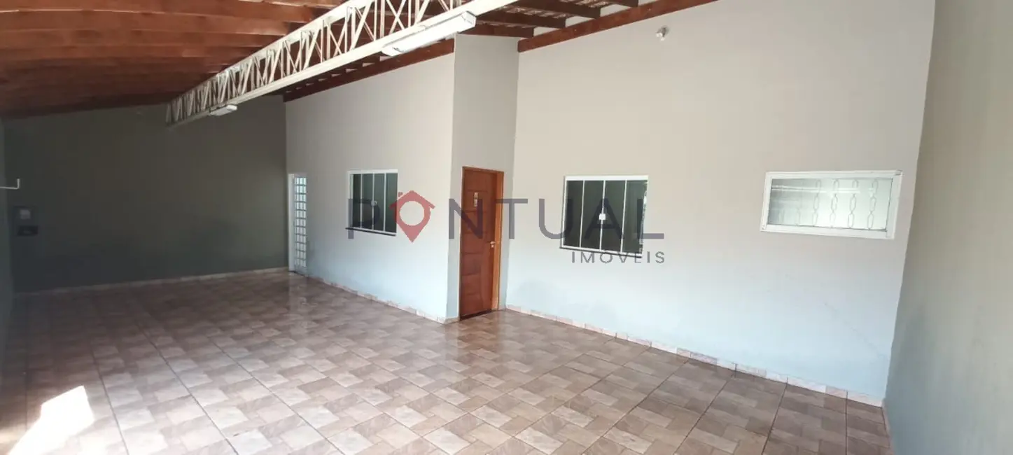 Foto 3 de Casa com 3 quartos à venda, 159m2 em Jardim Lavínia, Marilia - SP