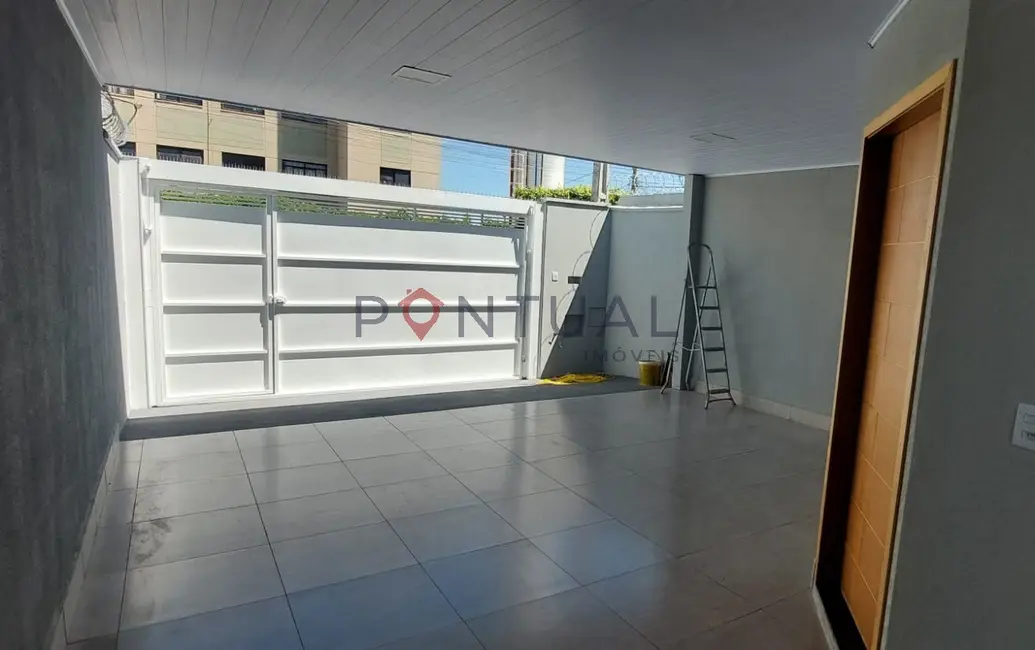 Foto 2 de Casa com 3 quartos à venda, 137m2 em Jardim Cavallari, Marilia - SP