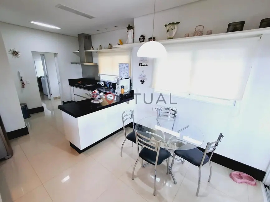 Foto 8 de Casa de Condomínio com 4 quartos para alugar, 300m2 em Jardim Alvorada, Marilia - SP