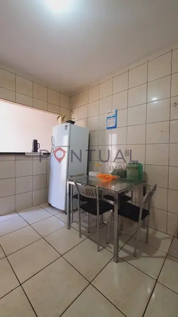 Foto 8 de Casa com 2 quartos à venda, 90m2 em Jardim Santa Antonieta, Marilia - SP