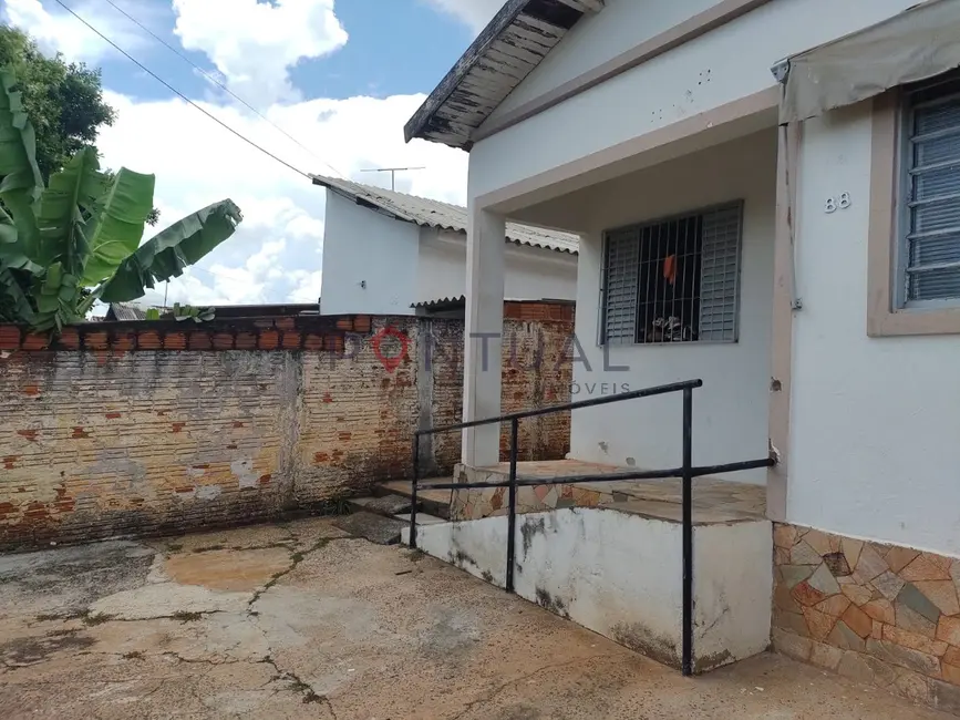 Foto 4 de Casa com 3 quartos à venda, 67m2 em Jardim Califórnia, Marilia - SP