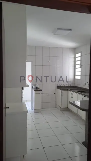 Foto 8 de Casa com 3 quartos para alugar, 110m2 em Bassan, Marilia - SP
