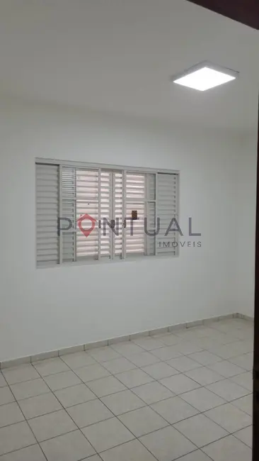 Foto 9 de Casa com 3 quartos para alugar, 110m2 em Bassan, Marilia - SP