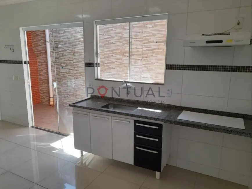 Foto 9 de Casa de Condomínio com 2 quartos à venda, 60m2 em Jardim Nazareth, Marilia - SP