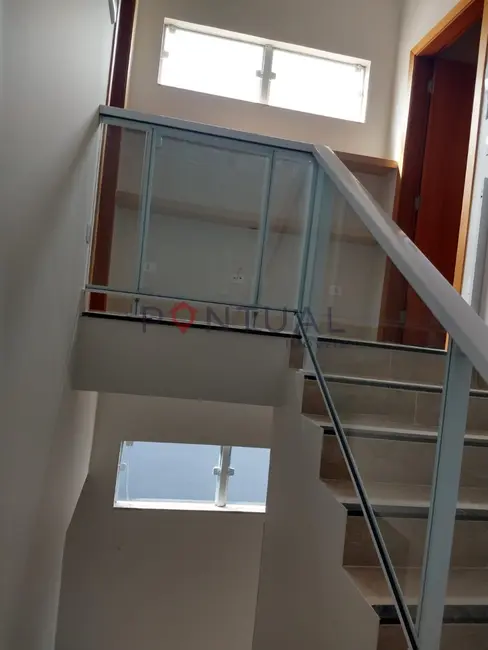 Foto 9 de Casa com 2 quartos à venda, 120m2 em Jardim Aeroporto, Marilia - SP