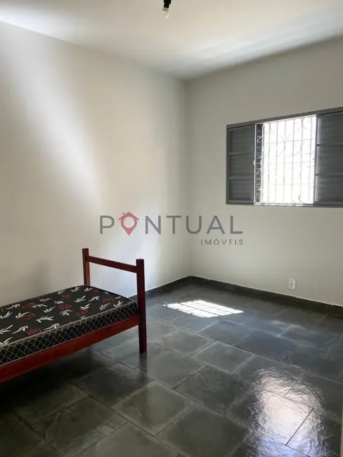 Apartamento com 2 quartos para alugar, 40m2 em Jardim Cavallari, Marilia - SP - imagem 5 Foto 5 de Apartamento com 2 quartos para alugar, 40m2 em Jardim Cavallari, Marilia - SP