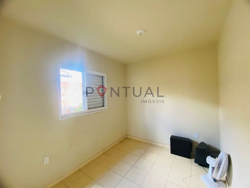 Casa com 2 quartos para alugar, 46m2 em Residencial Vida Nova Maracá II (Padre Nobrega), Marilia - SP - imagem 9 Foto 9 de Casa com 2 quartos para alugar, 46m2 em Residencial Vida Nova Maracá II (Padre Nobrega), Marilia - SP