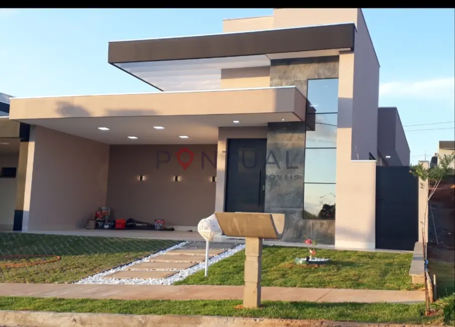 Foto 1 de Casa de Condomínio com 3 quartos à venda, 150m2 em Loteamento Residencial e Comercial Fazenda São Sebastião, Marilia - SP