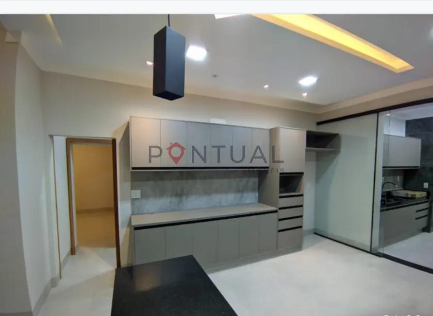 Foto 8 de Casa de Condomínio com 3 quartos à venda, 150m2 em Loteamento Residencial e Comercial Fazenda São Sebastião, Marilia - SP