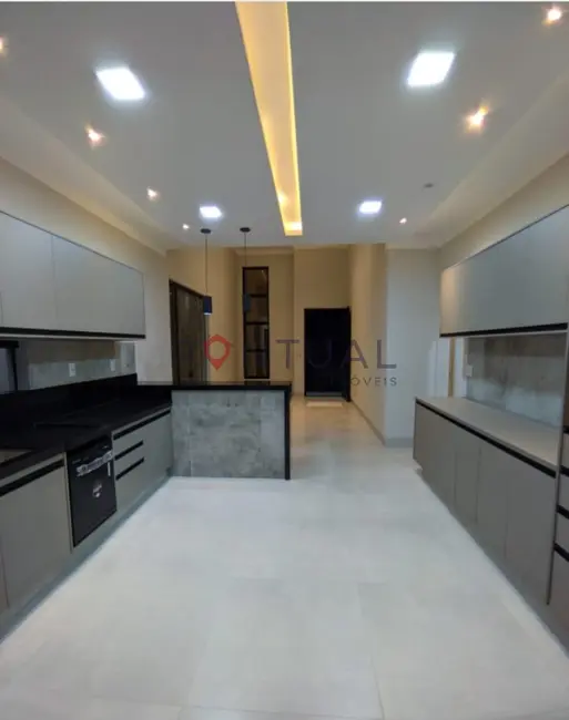 Foto 4 de Casa de Condomínio com 3 quartos à venda, 150m2 em Loteamento Residencial e Comercial Fazenda São Sebastião, Marilia - SP