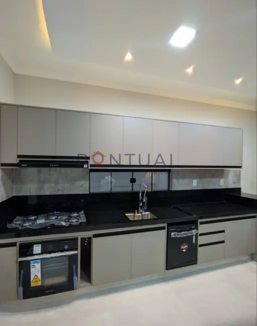 Foto 5 de Casa de Condomínio com 3 quartos à venda, 150m2 em Loteamento Residencial e Comercial Fazenda São Sebastião, Marilia - SP