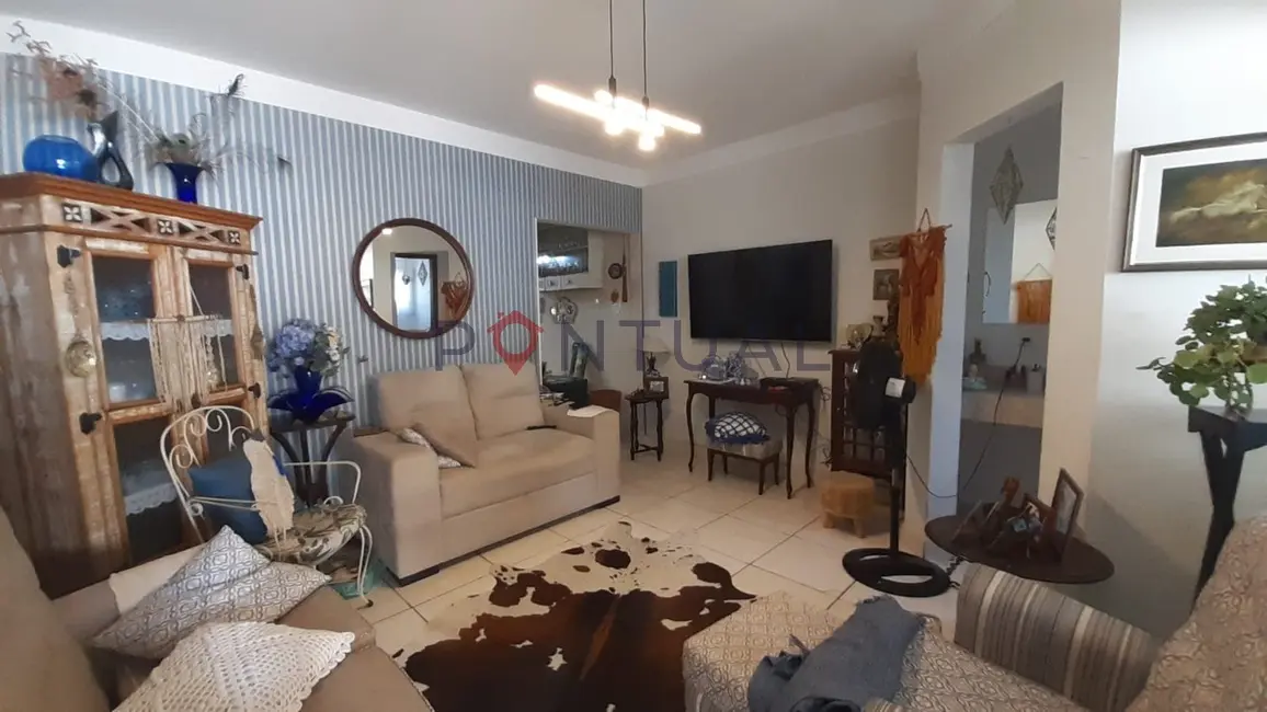 Foto 3 de Casa de Condomínio com 2 quartos à venda, 109m2 em Jardim Betânia, Marilia - SP