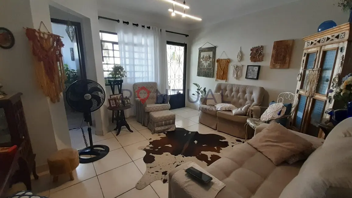 Foto 4 de Casa de Condomínio com 2 quartos à venda, 109m2 em Jardim Betânia, Marilia - SP