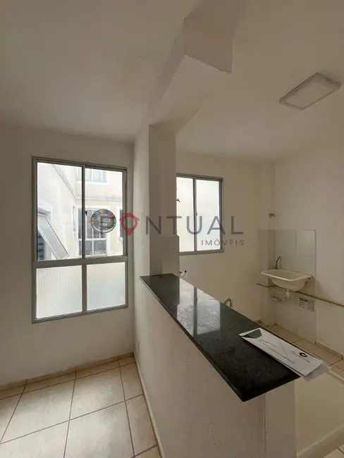 Foto 5 de Apartamento com 2 quartos para alugar, 45m2 em Jardim Califórnia, Marilia - SP