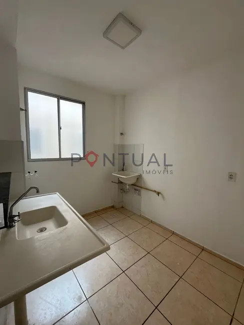 Foto 3 de Apartamento com 2 quartos para alugar, 45m2 em Jardim Califórnia, Marilia - SP