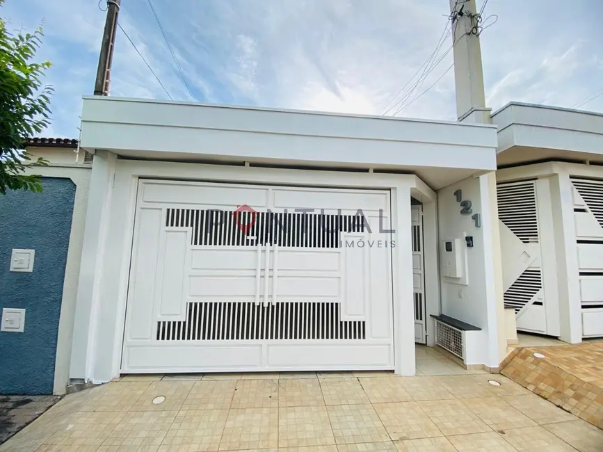 Foto 1 de Casa com 3 quartos à venda, 70m2 em Jardim Riviera, Marilia - SP