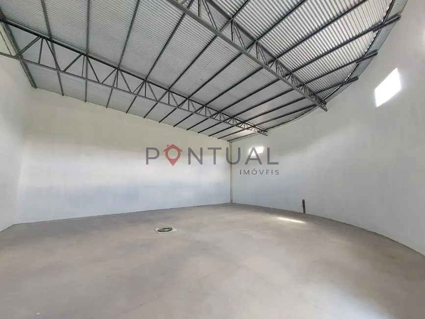 Foto 2 de Armazém / Galpão à venda e para alugar, 200m2 em Jardim Aquárius, Marilia - SP