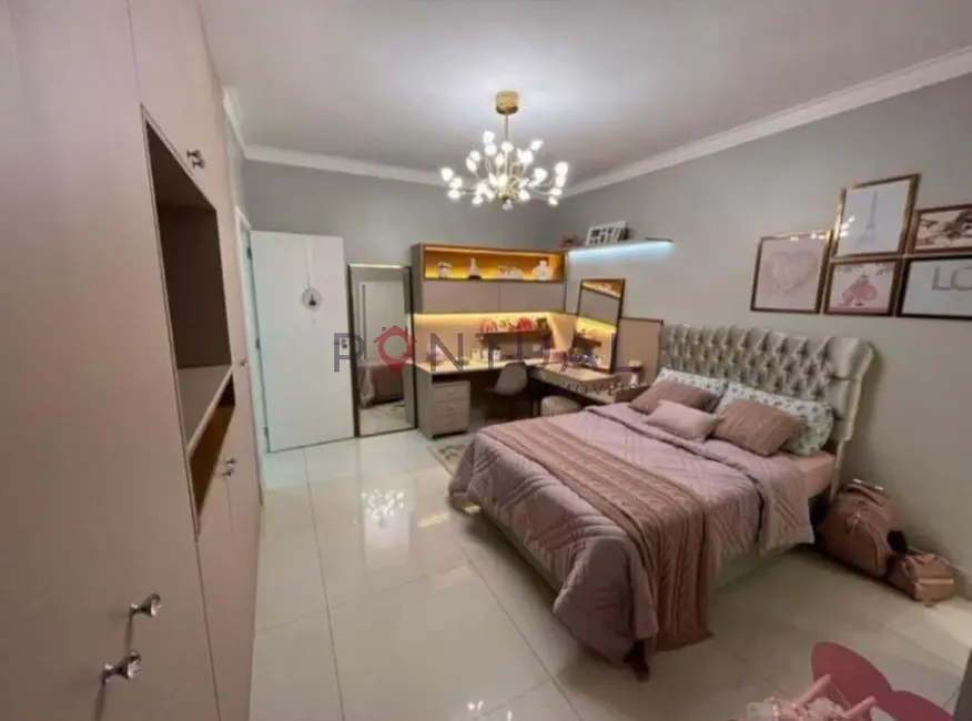 Foto 5 de Casa com 3 quartos à venda, 261m2 em Jardim Maria Izabel, Marilia - SP