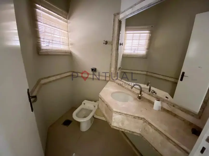 Casa com 3 quartos para alugar, 200m2 em Jardim São Francisco, Marilia - SP - imagem 8 Foto 8 de Casa com 3 quartos para alugar, 200m2 em Jardim São Francisco, Marilia - SP