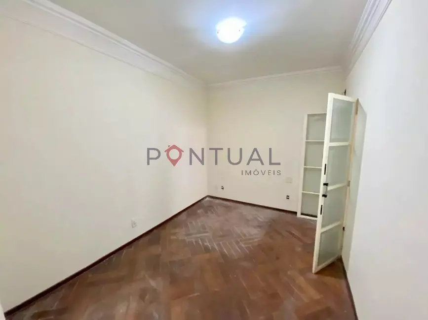 Casa com 3 quartos para alugar, 200m2 em Jardim São Francisco, Marilia - SP - imagem 7 Foto 7 de Casa com 3 quartos para alugar, 200m2 em Jardim São Francisco, Marilia - SP