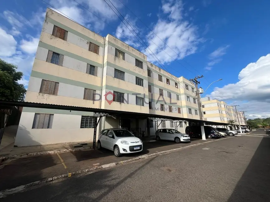 Foto 2 de Apartamento com 3 quartos à venda, 60m2 em Núcleo Habitacional Chico Mendes, Marilia - SP