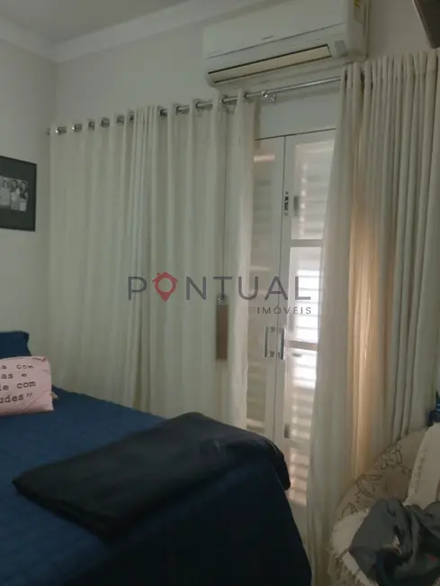 Foto 8 de Casa de Condomínio com 3 quartos à venda, 150m2 em Jardim Itaipu, Marilia - SP