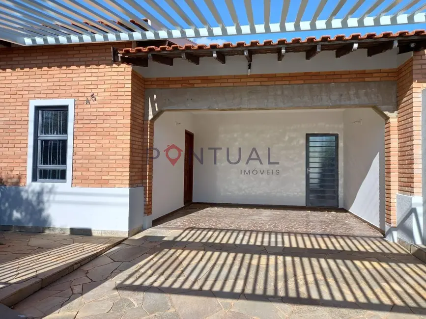 Foto 2 de Casa com 3 quartos para alugar, 170m2 em Fragata, Marilia - SP