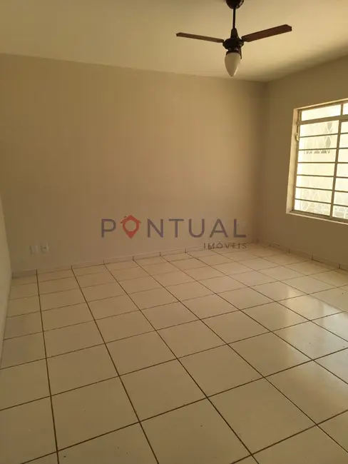 Foto 9 de Casa com 2 quartos à venda, 143m2 em Jardim Cavallari, Marilia - SP