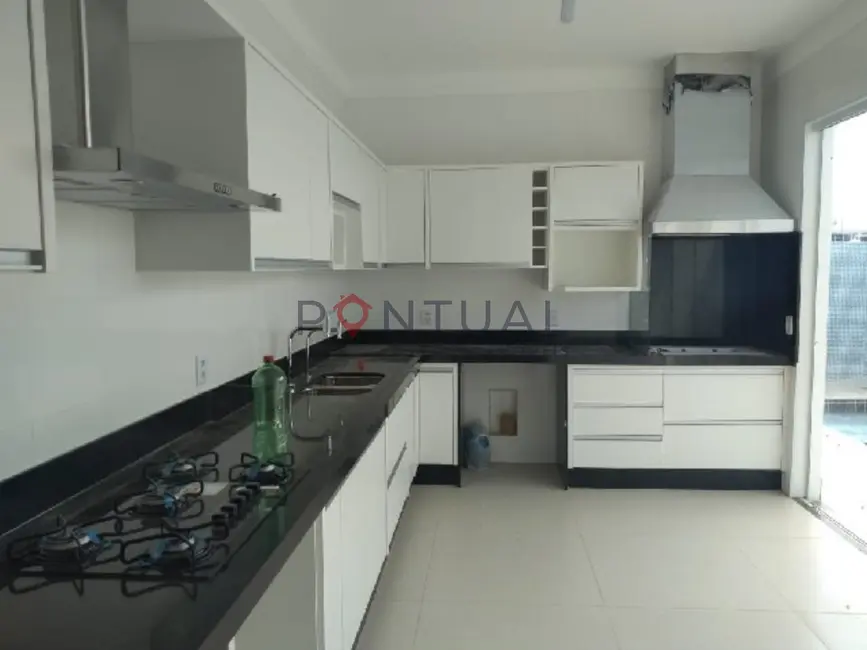 Foto 3 de Casa de Condomínio com 3 quartos à venda, 200m2 em Marilia - SP