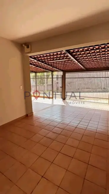 Foto 1 de Casa com 3 quartos à venda, 170m2 em Jardim Cristo Rei, Marilia - SP