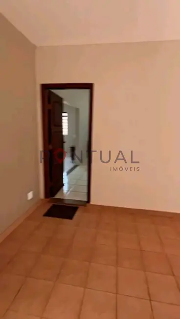 Foto 2 de Casa com 3 quartos à venda, 170m2 em Jardim Cristo Rei, Marilia - SP
