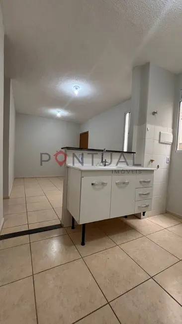 Foto 4 de Apartamento com 2 quartos para alugar, 45m2 em Distrito Industrial, Marilia - SP