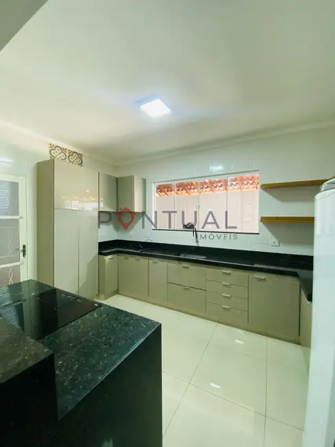 Foto 8 de Casa com 3 quartos à venda, 199m2 em Jardim Parati, Marilia - SP