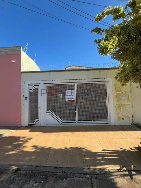 Foto 1 de Casa com 3 quartos à venda, 205m2 em Jardim Universitário, Marilia - SP