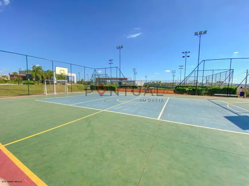 Foto 2 de Terreno / Lote à venda, 30m2 em Marilia - SP