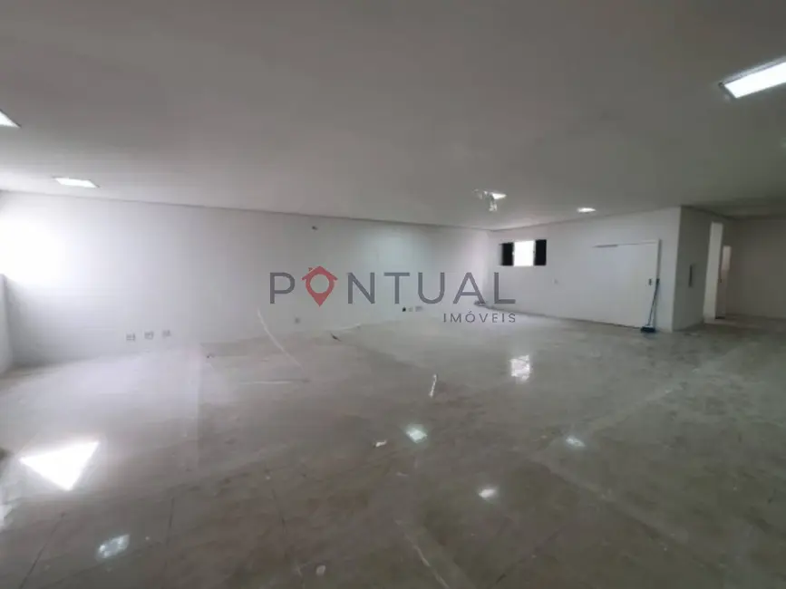 Sala Comercial para alugar, 300m2 em Centro, Marilia - SP - imagem 5 Foto 5 de Sala Comercial para alugar, 300m2 em Centro, Marilia - SP