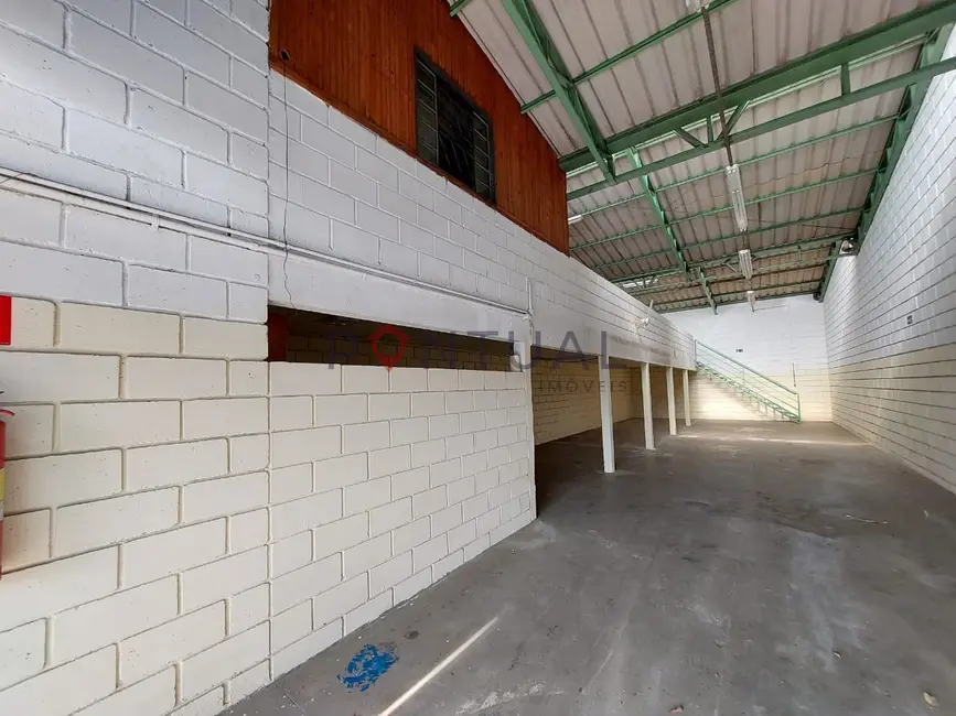 Foto 2 de Armazém / Galpão para alugar, 150m2 em Jardim Portal do Sol, Marilia - SP
