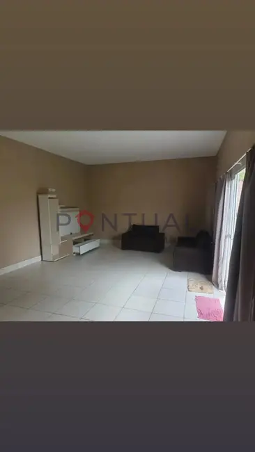 Foto 2 de Chácara com 3 quartos à venda, 240m2 em Sítios de Recreio Vale do Sol, Marilia - SP