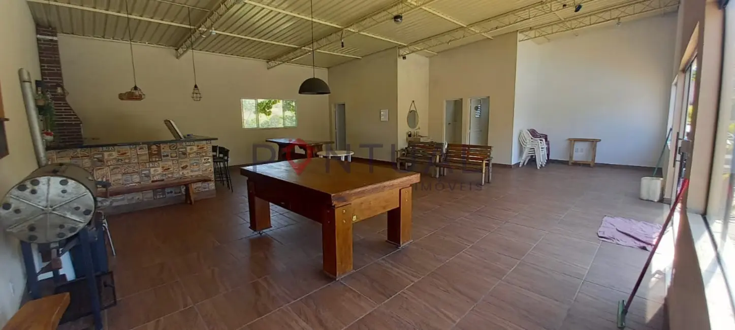 Foto 3 de Chácara com 3 quartos à venda, 240m2 em Sítios de Recreio Vale do Sol, Marilia - SP