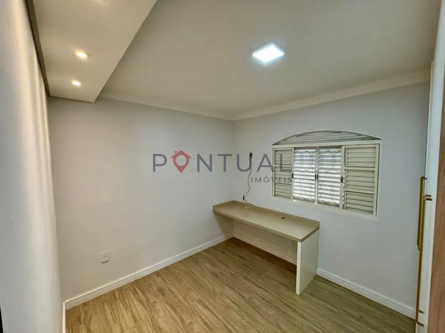 Foto 5 de Casa com 3 quartos à venda, 203m2 em Jardim Vitória, Marilia - SP